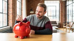 Come iniziare a risparmiare davvero: 8 passi da seguire durante tutto l'anno